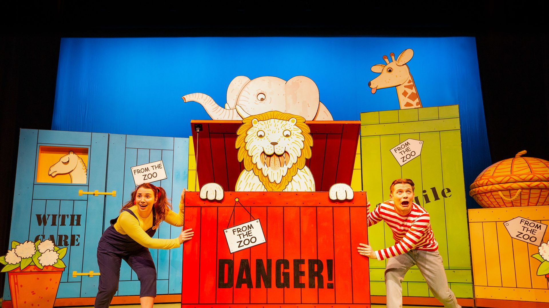 THE ZOO IS COMING TO LOWRY THIS SUMMER!