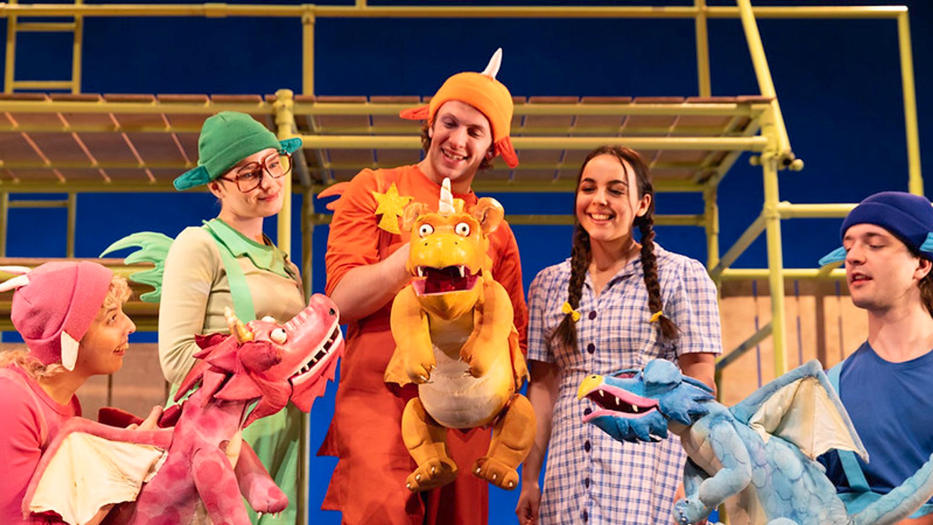 ZOG SOARS INTO SALFORD TO BRING SOME DRAGON-SIZED FUN TO LOWRY FROM 14–19 APRIL